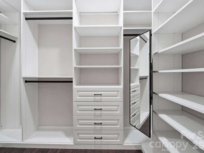 4412 Lake Forest Road, Denver, NC 28037.  MLS# CAR4404304, YatesRealty ID 39820. Primary Closet