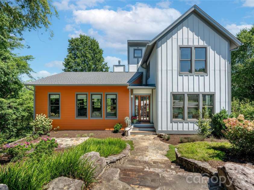 31 Grey River Run, Woodfin, NC 28804.  MLS# CAR4403960, YatesRealty ID 39822. 