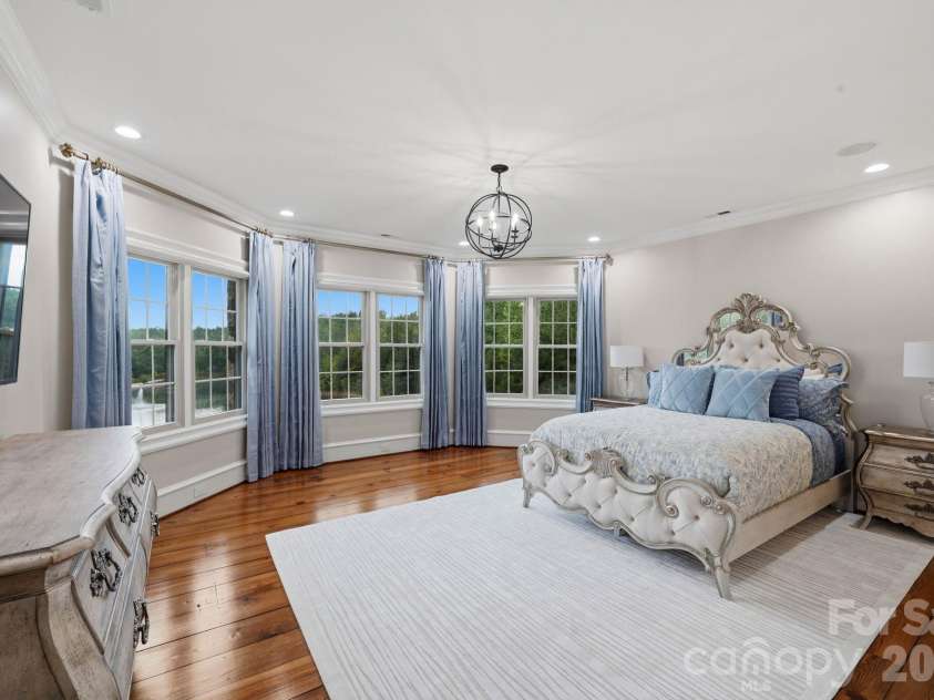 525 Lake Lynn Road, Concord, NC 28025.  MLS# CAR4403591, YatesRealty ID 39824. 