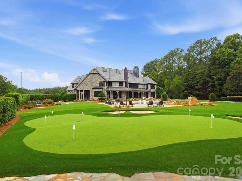 525 Lake Lynn Road, Concord, NC 28025.  MLS# CAR4403591, YatesRealty ID 39824. 
