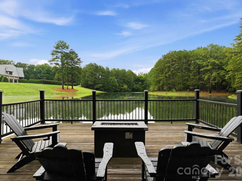 525 Lake Lynn Road, Concord, NC 28025.  MLS# CAR4403591, YatesRealty ID 39824. 