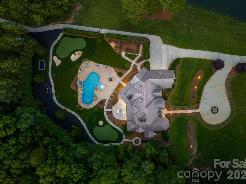 525 Lake Lynn Road, Concord, NC 28025.  MLS# CAR4403591, YatesRealty ID 39824. 