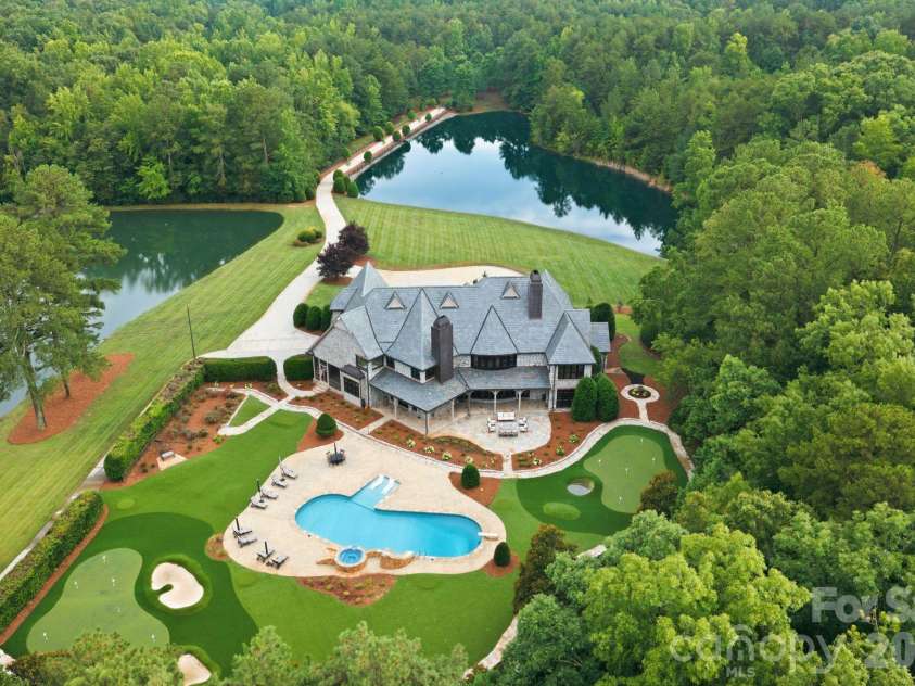 525 Lake Lynn Road, Concord, NC 28025.  MLS# CAR4403591, YatesRealty ID 39824. 