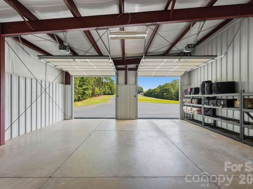 525 Lake Lynn Road, Concord, NC 28025.  MLS# CAR4403591, YatesRealty ID 39824. 