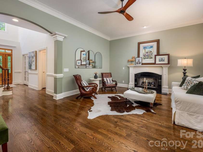 20029 Callaway Hills Lane, Davidson, NC 28036.  MLS# CAR4403527, YatesRealty ID 39825. 