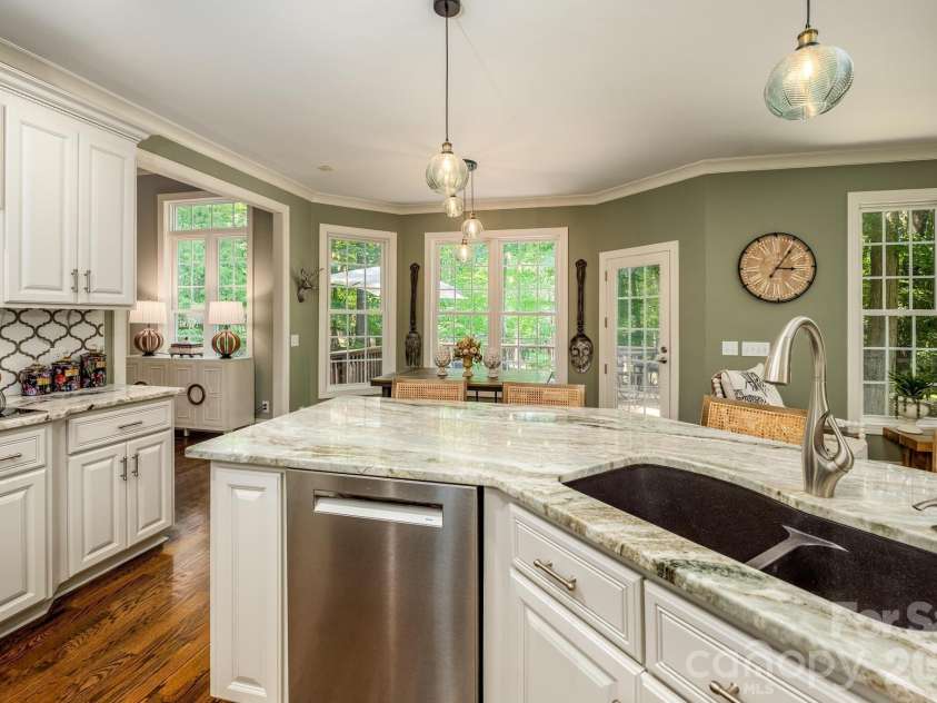 20029 Callaway Hills Lane, Davidson, NC 28036.  MLS# CAR4403527, YatesRealty ID 39825. 