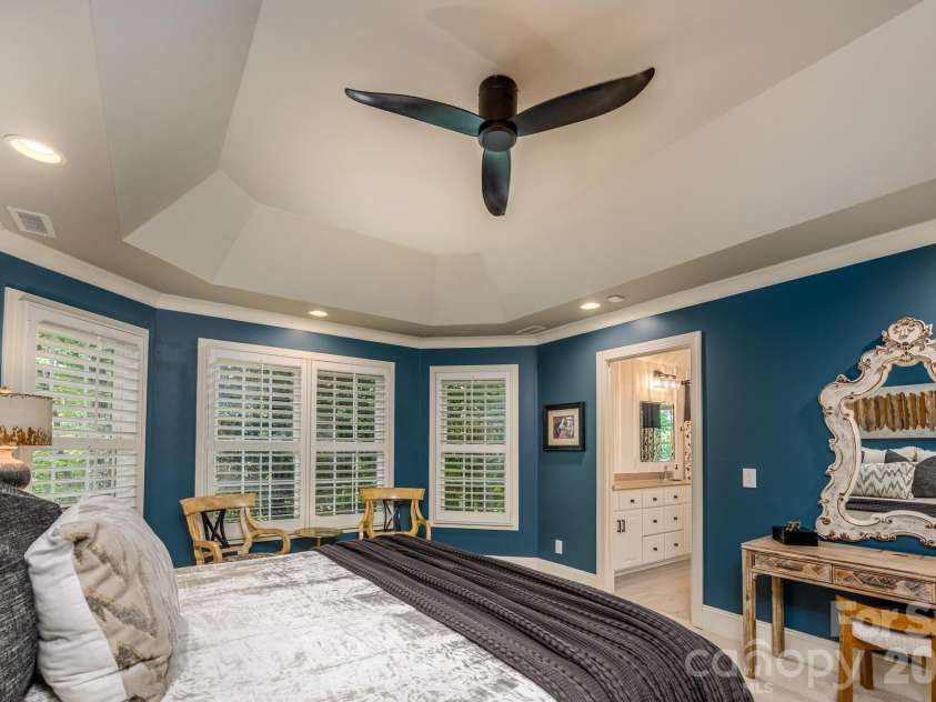 20029 Callaway Hills Lane, Davidson, NC 28036.  MLS# CAR4403527, YatesRealty ID 39825. 