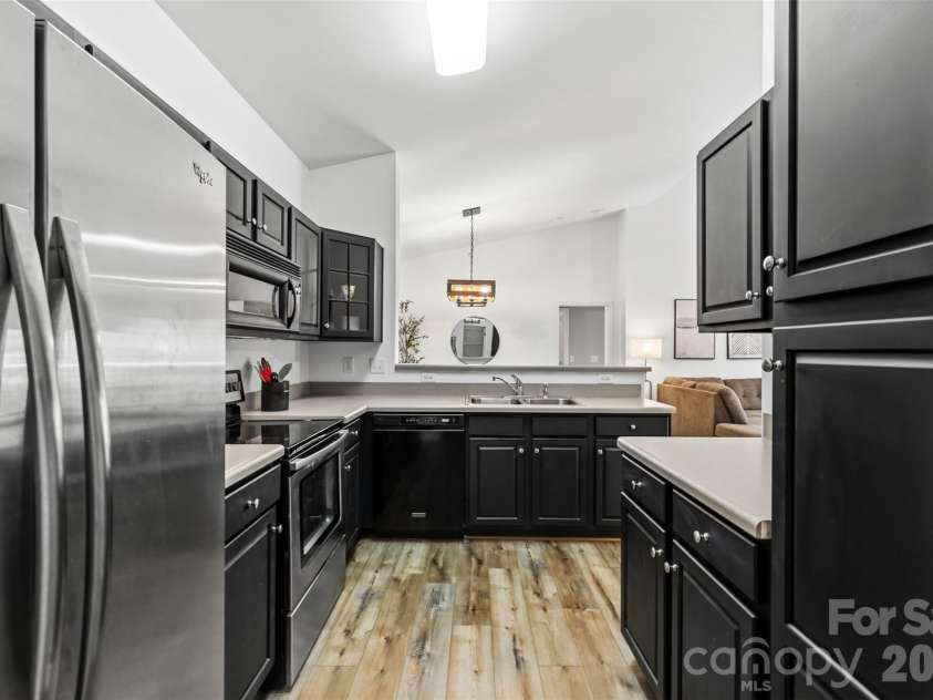 12324 Copper Mountain Boulevard, Charlotte, NC 28277.  MLS# CAR4403263, YatesRealty ID 39827. 