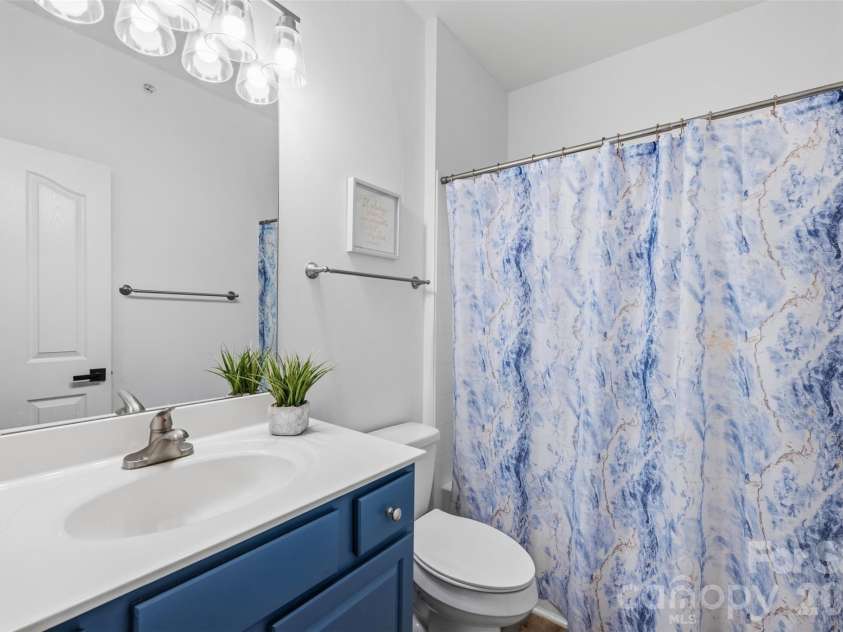 12324 Copper Mountain Boulevard, Charlotte, NC 28277.  MLS# CAR4403263, YatesRealty ID 39827. 