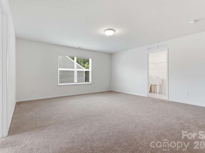 4028 Brazos Street, Charlotte, NC 28214.  MLS# CAR4403352, YatesRealty ID 39828. 