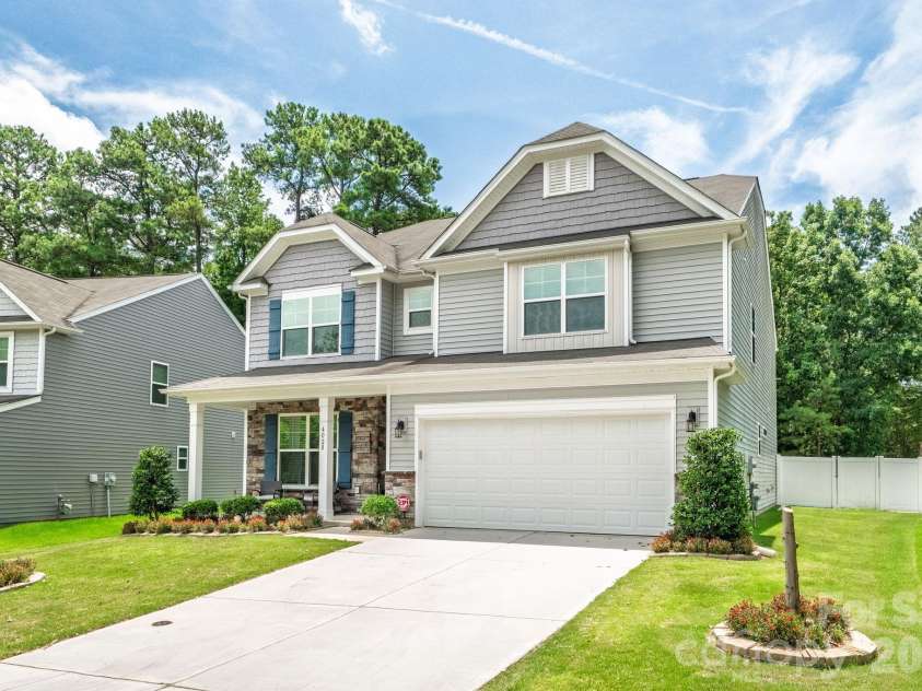 4028 Brazos Street, Charlotte, NC 28214.  MLS# CAR4403352, YatesRealty ID 39828. 
