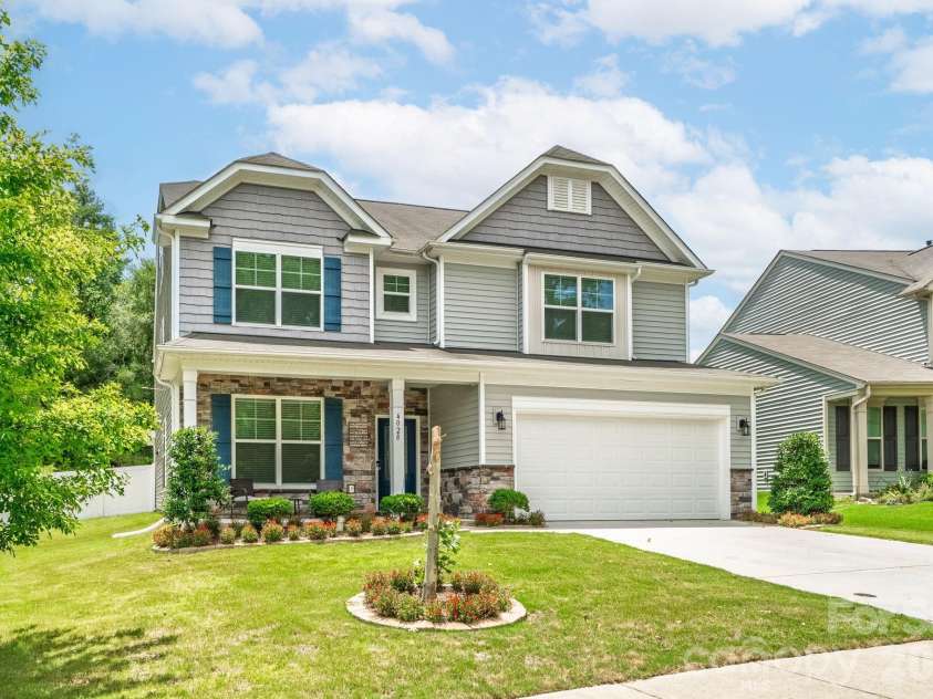 4028 Brazos Street, Charlotte, NC 28214.  MLS# CAR4403352, YatesRealty ID 39828. 