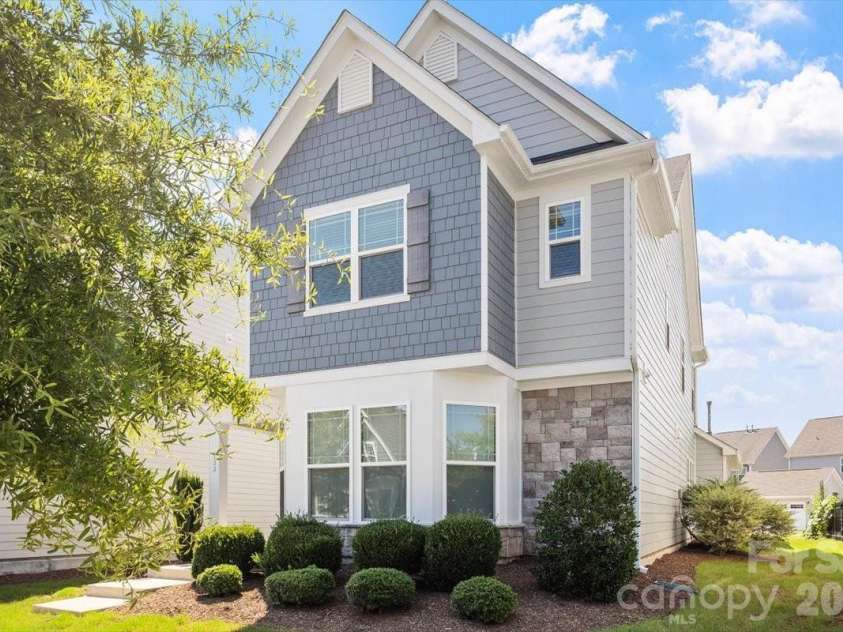 133 Beldenshire Way, Holly Springs, NC 27540.  MLS# CAR4403195, YatesRealty ID 39829. 