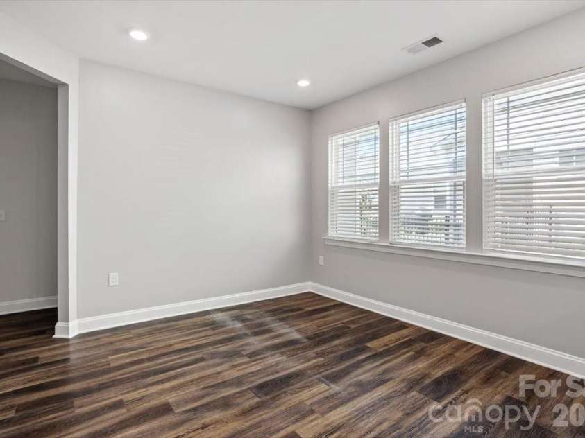 133 Beldenshire Way, Holly Springs, NC 27540.  MLS# CAR4403195, YatesRealty ID 39829. 