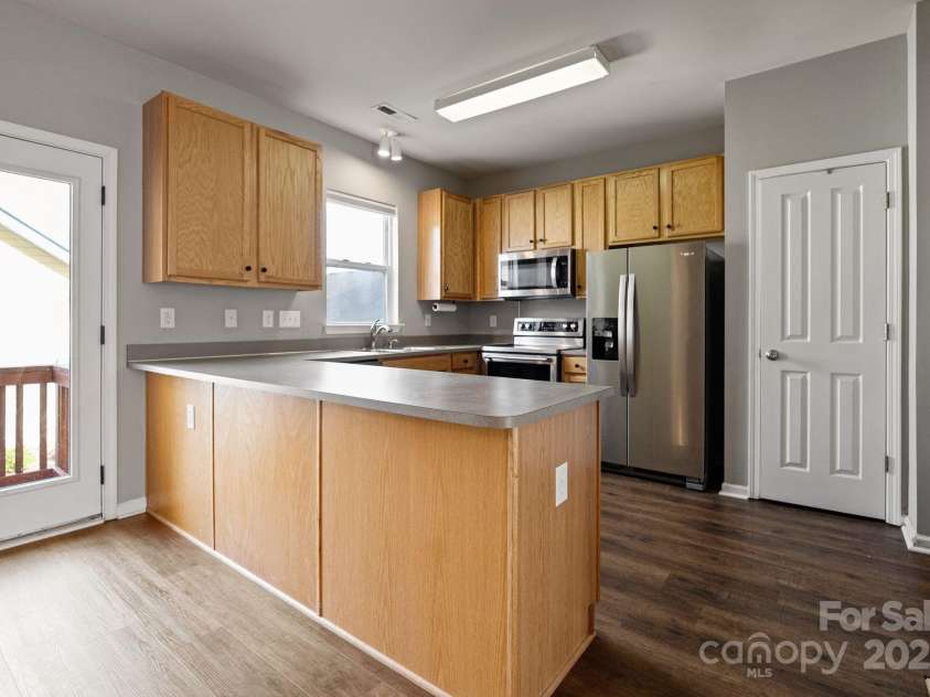 115 Decatur Avenue, Mooresville, NC 28117.  MLS# CAR4327480, YatesRealty ID 3983. 