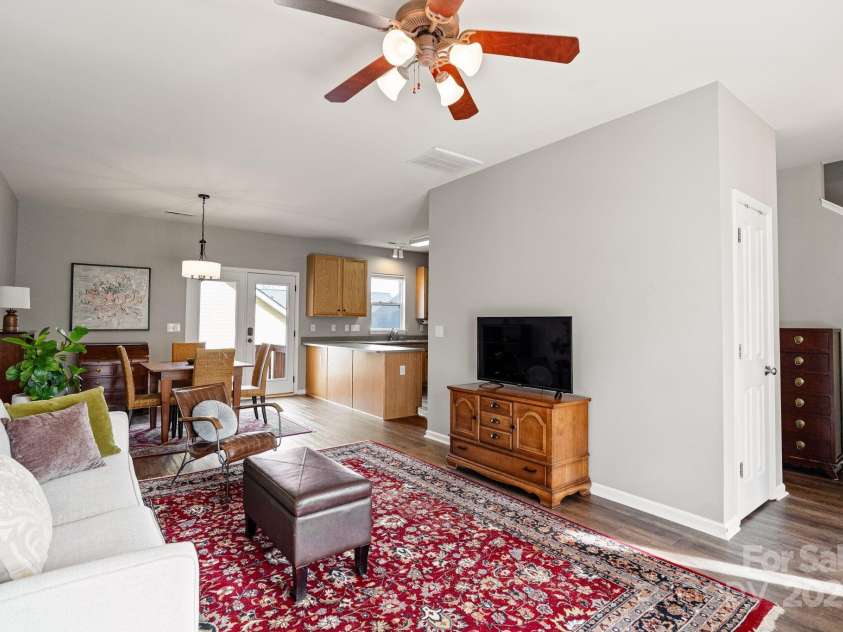 115 Decatur Avenue, Mooresville, NC 28117.  MLS# CAR4327480, YatesRealty ID 3983. 