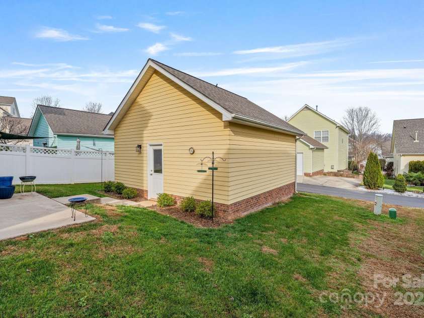 115 Decatur Avenue, Mooresville, NC 28117.  MLS# CAR4327480, YatesRealty ID 3983. 