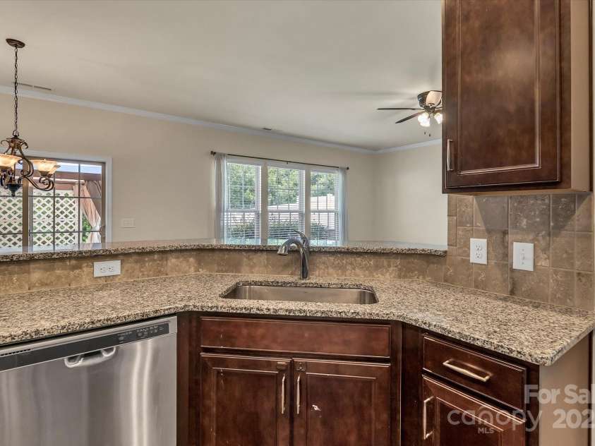 3159 Hartson Pointe Drive, Fort Mill, SC 29707.  MLS# CAR4275300, YatesRealty ID 3983. 