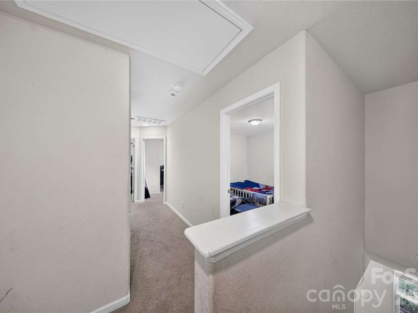 3361 Ellingford Road, Charlotte, NC 28214.  MLS# CAR4402921, YatesRealty ID 39831. 