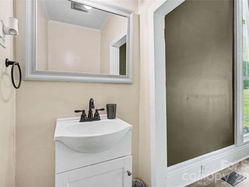 159 Lacy Street, Chester, SC 29706.  MLS# CAR4401942, YatesRealty ID 39836. 1/2 Bath (1st floor Bedroom)