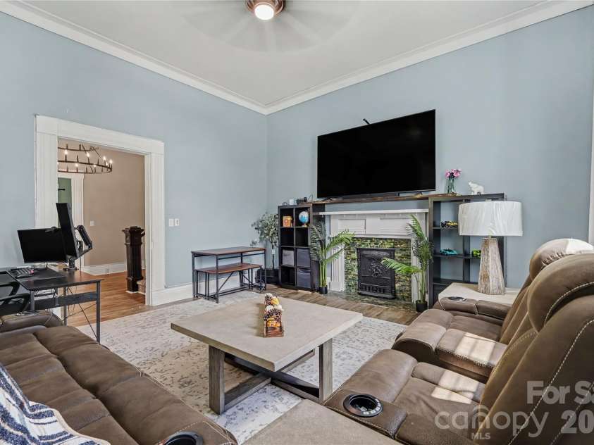 159 Lacy Street, Chester, SC 29706.  MLS# CAR4401942, YatesRealty ID 39836. Living Room