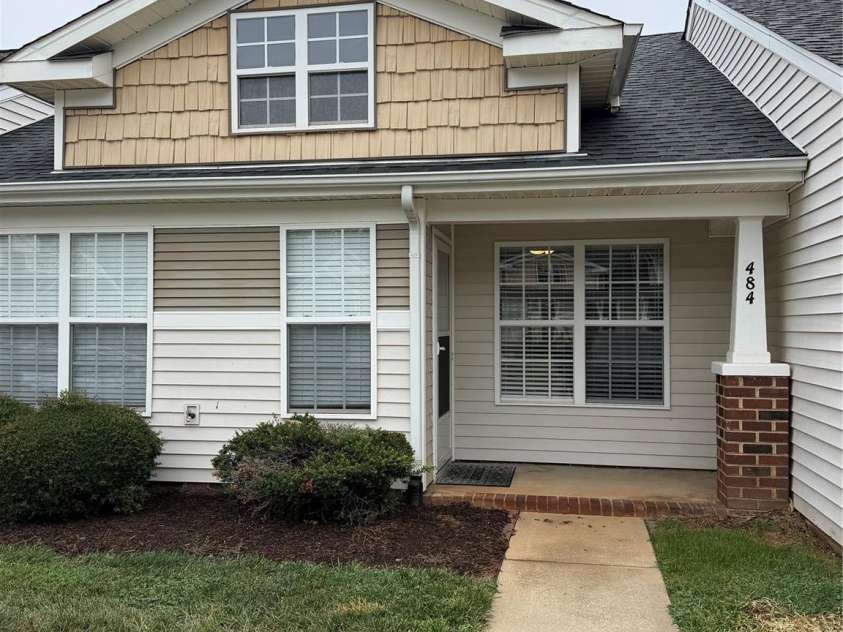 484 Lexie Lane, Rock Hill, SC 29732.  MLS# CAR4402257, YatesRealty ID 39837. 