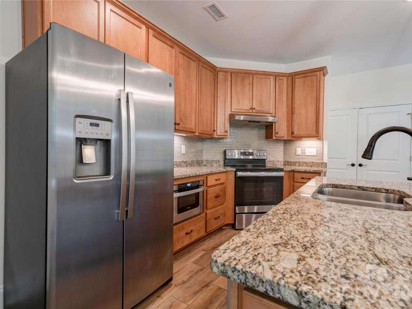 194 T R Harris Drive, Shelby, NC 28150.  MLS# CAR4403041, YatesRealty ID 3984. 