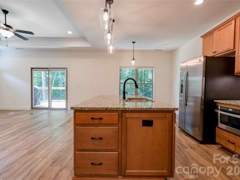 194 T R Harris Drive, Shelby, NC 28150.  MLS# CAR4403041, YatesRealty ID 3984. 