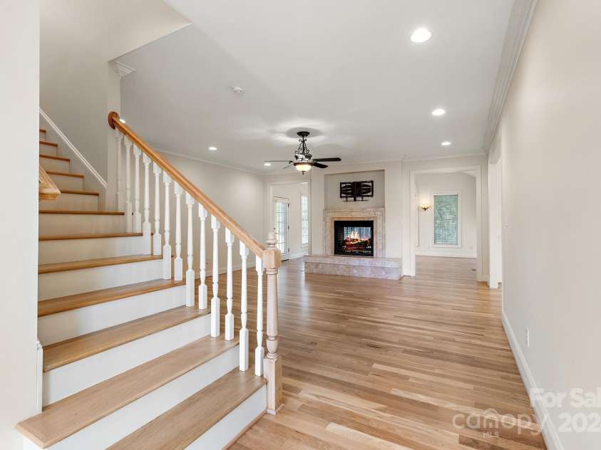 2488 Birdie Lane, Conover, NC 28613.  MLS# CAR4188247, YatesRealty ID 3984. 