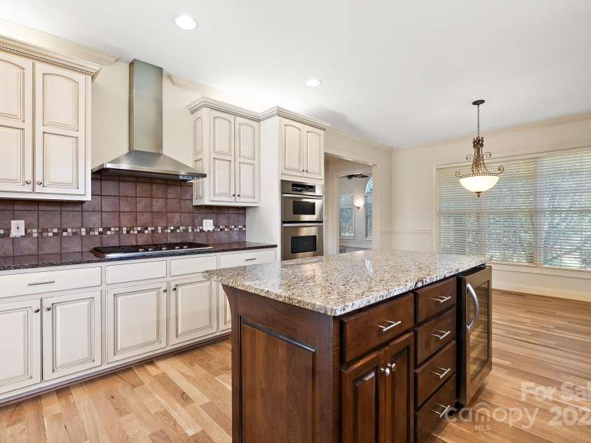 2488 Birdie Lane, Conover, NC 28613.  MLS# CAR4188247, YatesRealty ID 3984. 