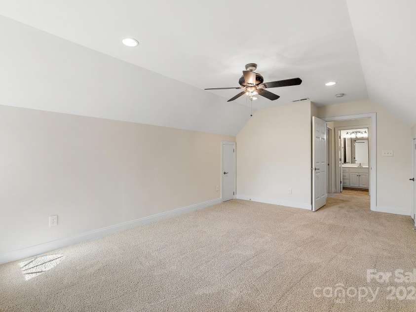 2488 Birdie Lane, Conover, NC 28613.  MLS# CAR4188247, YatesRealty ID 3984. 