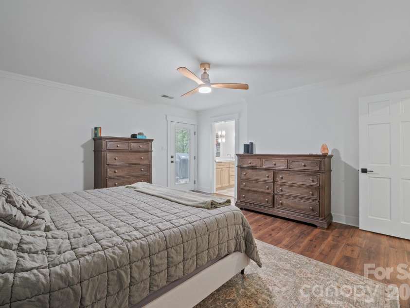 567 Canvasback Road, Mooresville, NC 28117.  MLS# CAR4401725, YatesRealty ID 39841. 