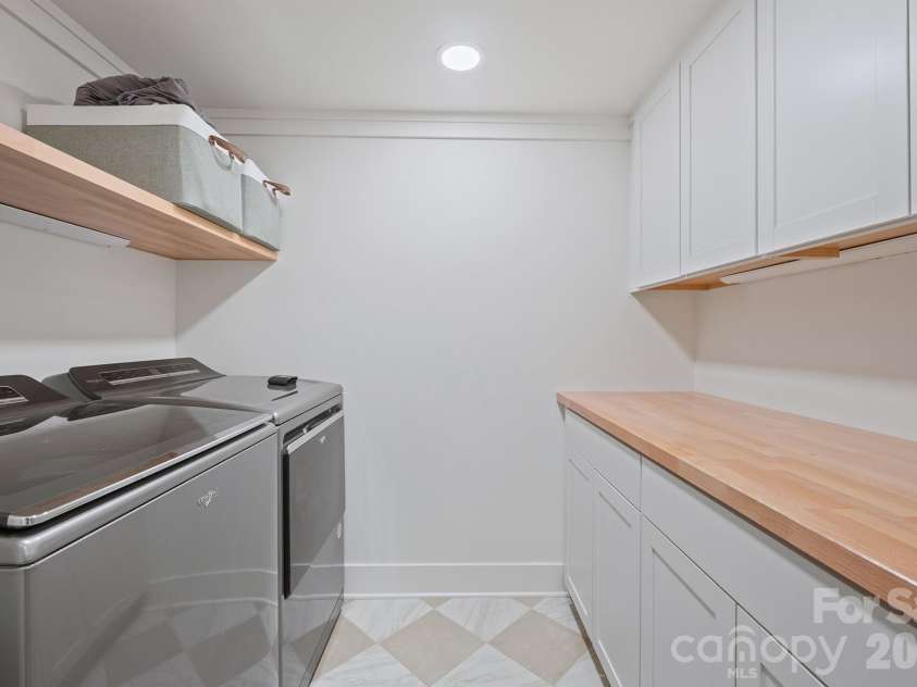 567 Canvasback Road, Mooresville, NC 28117.  MLS# CAR4401725, YatesRealty ID 39841. 