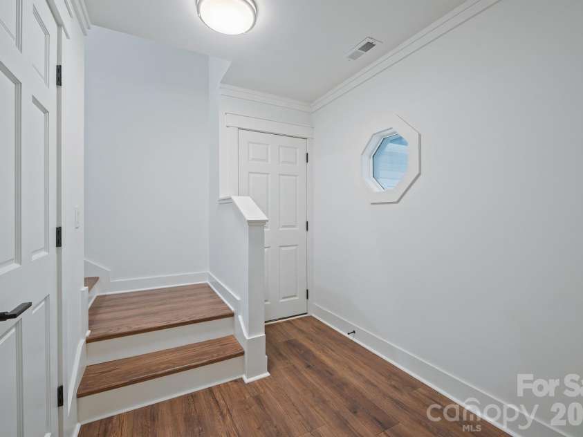 567 Canvasback Road, Mooresville, NC 28117.  MLS# CAR4401725, YatesRealty ID 39841. 