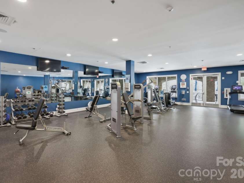 15503 Lake Ridge Road, Charlotte, NC 28278.  MLS# CAR4401425, YatesRealty ID 39842. 