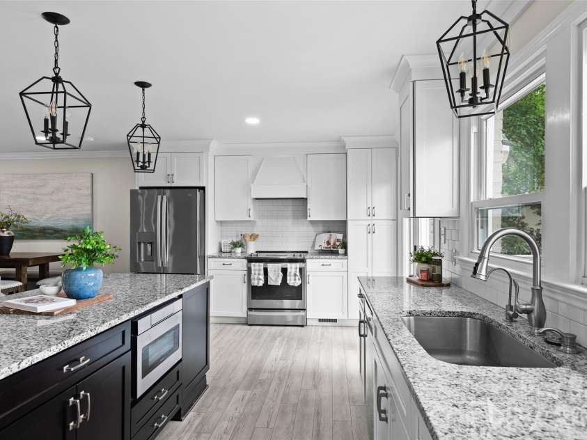 175 Woodstream Circle, Mooresville, NC 28117.  MLS# CAR4400263, YatesRealty ID 39843. 
