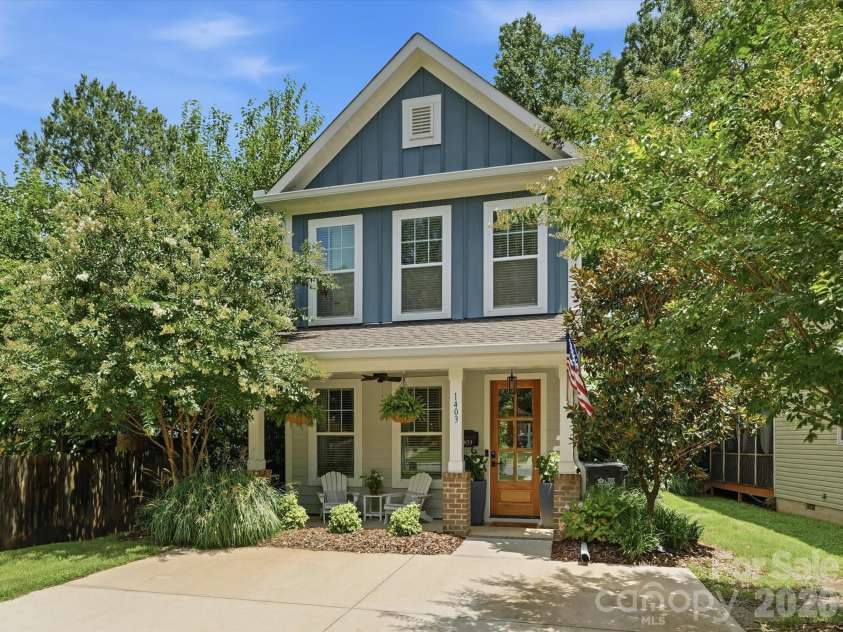 1403 Academy Street, Charlotte, NC 28205.  MLS# CAR4399279, YatesRealty ID 39844. 