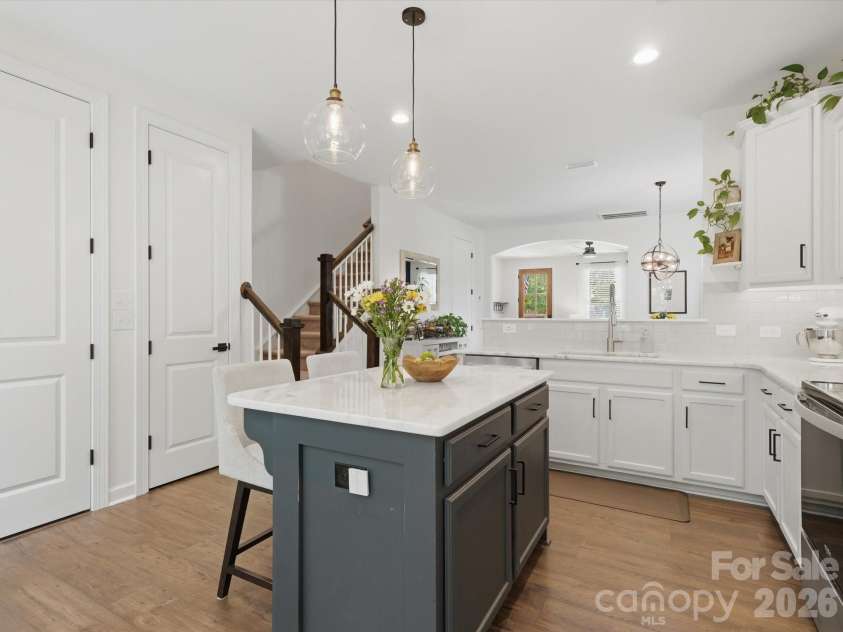 1403 Academy Street, Charlotte, NC 28205.  MLS# CAR4399279, YatesRealty ID 39844. 