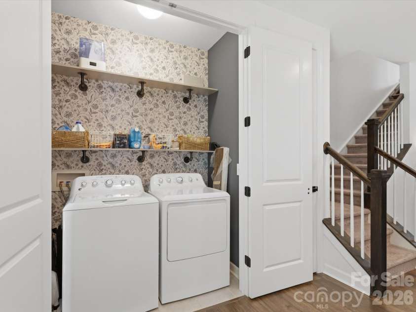 1403 Academy Street, Charlotte, NC 28205.  MLS# CAR4399279, YatesRealty ID 39844. 