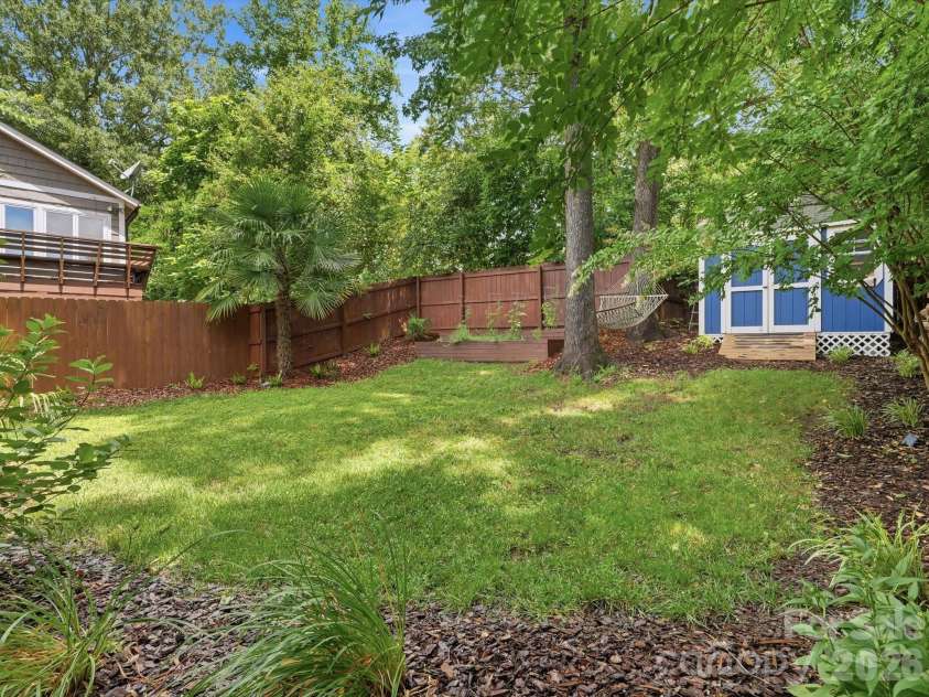 1403 Academy Street, Charlotte, NC 28205.  MLS# CAR4399279, YatesRealty ID 39844. 