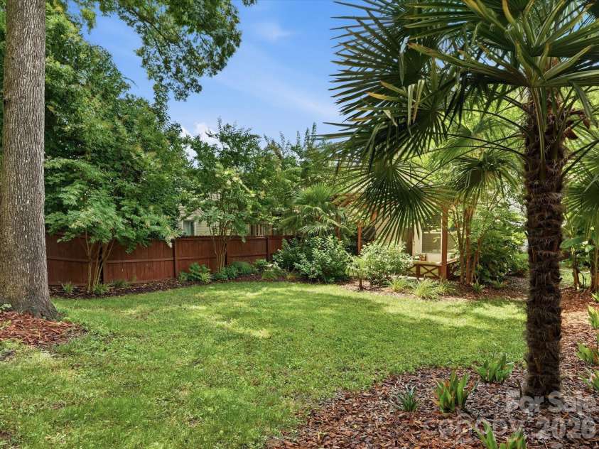 1403 Academy Street, Charlotte, NC 28205.  MLS# CAR4399279, YatesRealty ID 39844. 