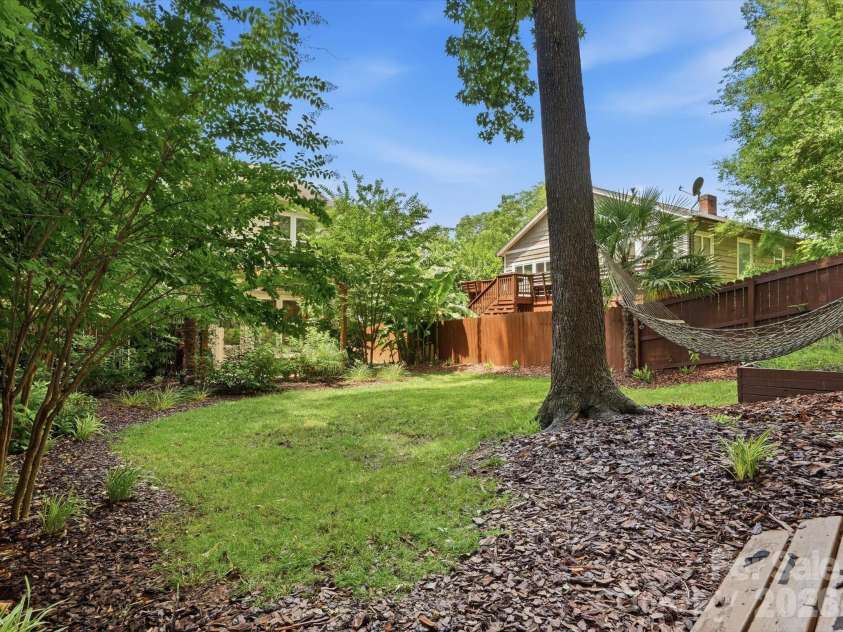 1403 Academy Street, Charlotte, NC 28205.  MLS# CAR4399279, YatesRealty ID 39844. 