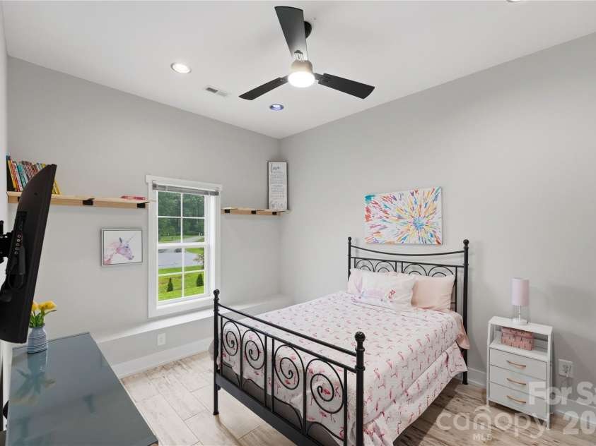 4750 Lazy Lane, Denver, NC 28037.  MLS# CAR4400210, YatesRealty ID 39845. 