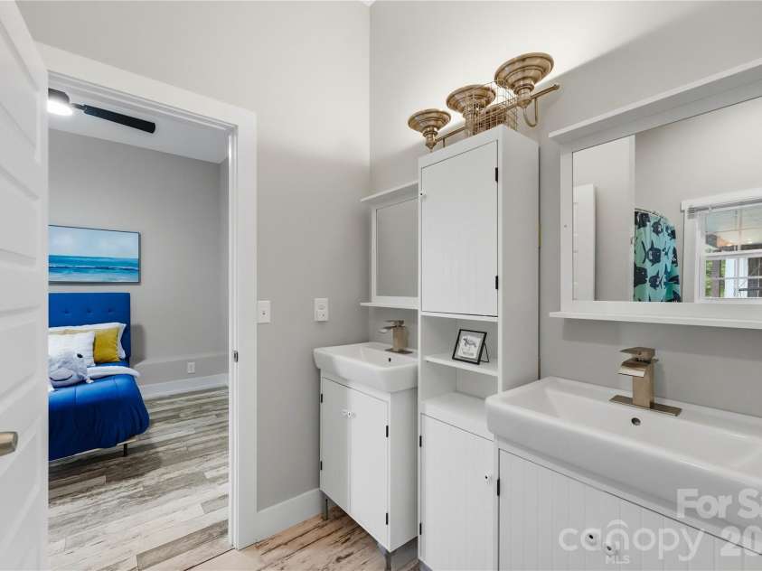 4750 Lazy Lane, Denver, NC 28037.  MLS# CAR4400210, YatesRealty ID 39845. 
