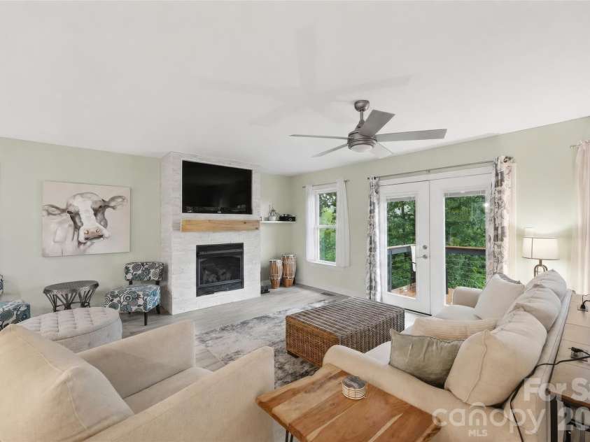 4750 Lazy Lane, Denver, NC 28037.  MLS# CAR4400210, YatesRealty ID 39845. 