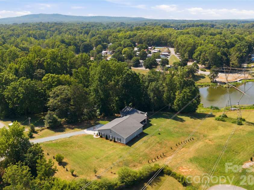 4750 Lazy Lane, Denver, NC 28037.  MLS# CAR4400210, YatesRealty ID 39845. AI enhanced for normal water level