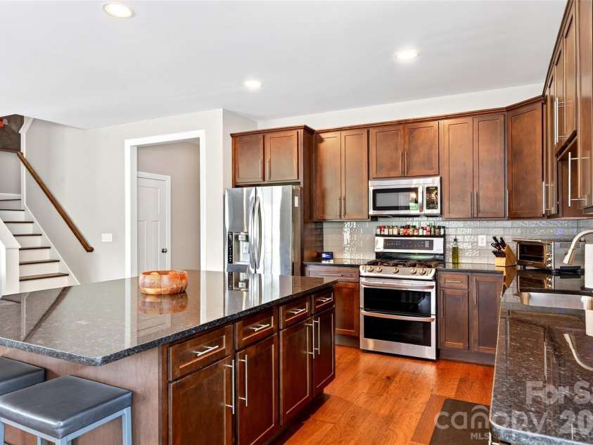 22 Tudor Way, Black Mountain, NC 28711.  MLS# CAR4398761, YatesRealty ID 39847. 