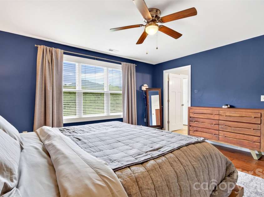 22 Tudor Way, Black Mountain, NC 28711.  MLS# CAR4398761, YatesRealty ID 39847. 