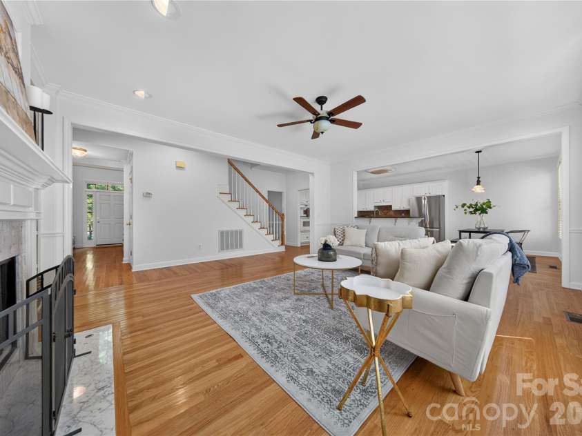 2615 Providence Hills Drive, Matthews, NC 28105.  MLS# CAR4396686, YatesRealty ID 39848. Great Room