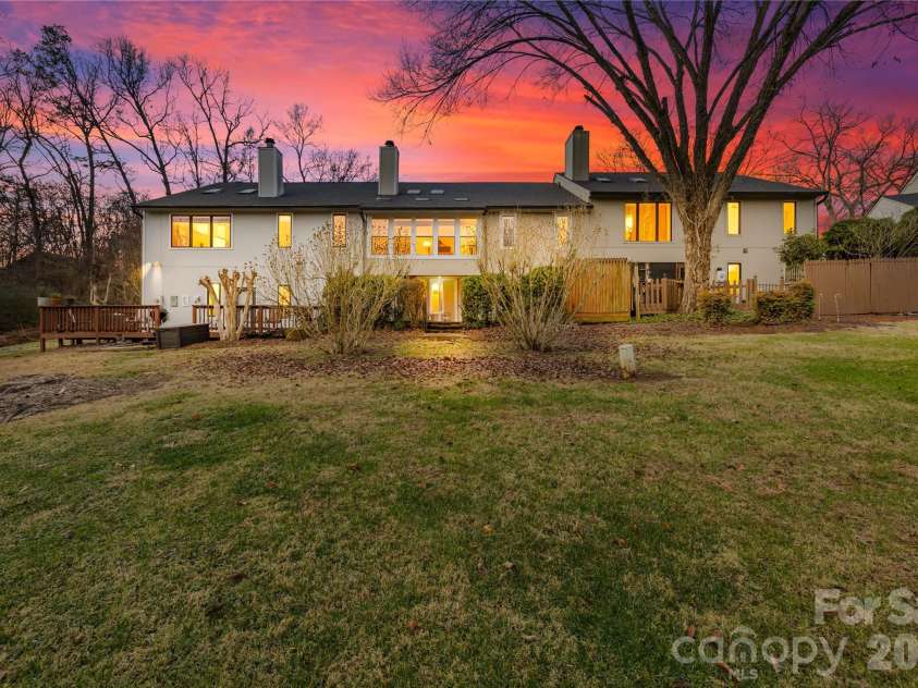 1002 Kenilworth Court, Concord, NC 28027.  MLS# CAR4327235, YatesRealty ID 3985. A condo with room to breath